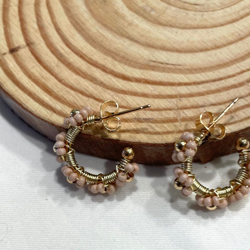 DaVella Collections Mini Flor Gold Tone Earrings Pink‎ Beaded Talavera Jewelry